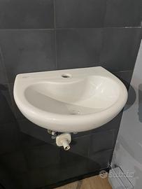 Lavandino piccolo IdealStandard a muro 40cm