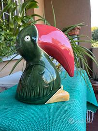 Tucano artigianale in ceramica