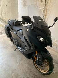 Tmax 560 versione tech mac