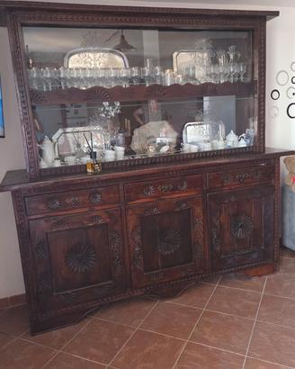  mobile in castagno intagliato a mano