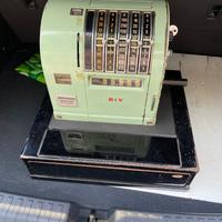 Registratore di cassa a manovella Riv