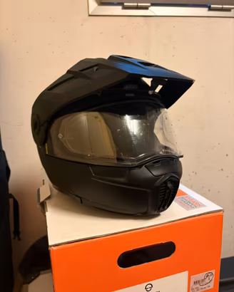 Casco Schuberth E1