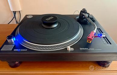Giradischi Technics SL-1210MKII
