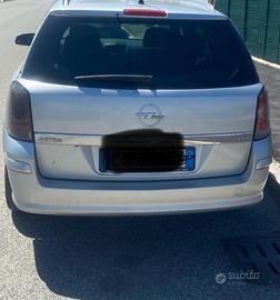 Opel Astra H