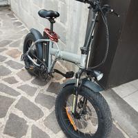 Bicicletta elettrica Modello M1 u smartway
