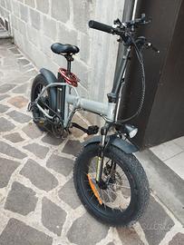Bicicletta elettrica Modello M1 u smartway