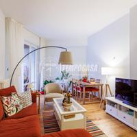 TRILOCALE RISTRUTTURATO CON GIARDINO PRIVATO E GAR