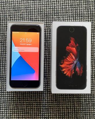 Iphone 6s 32GB + pellicole schermo