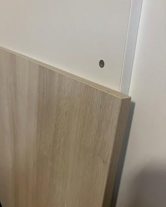 Piano tavolo effetto legno con gamba centrale