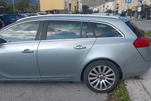 auto Opel insigna 
