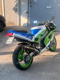 Zxr400