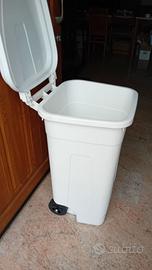 Bidone carta plastica