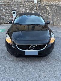 VOLVO V40 D2 120 CV AUTOMATICO