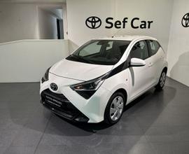 Toyota Aygo 1.0 VVT-i 72 CV 5 porte x-play MM...