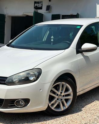 Volkswagen GOLF 1.6 TDI DPF 5p. HIGHLINE KMCERT