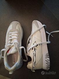 Scarpe just