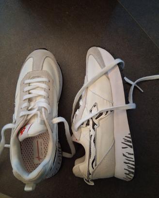 Scarpe just