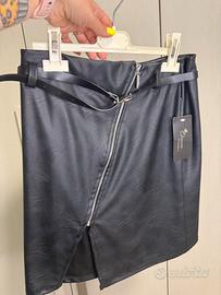 Minigonna ecopelle con cartellino