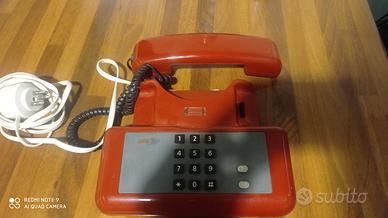 Telefono sip Giugiaro rosso bordo