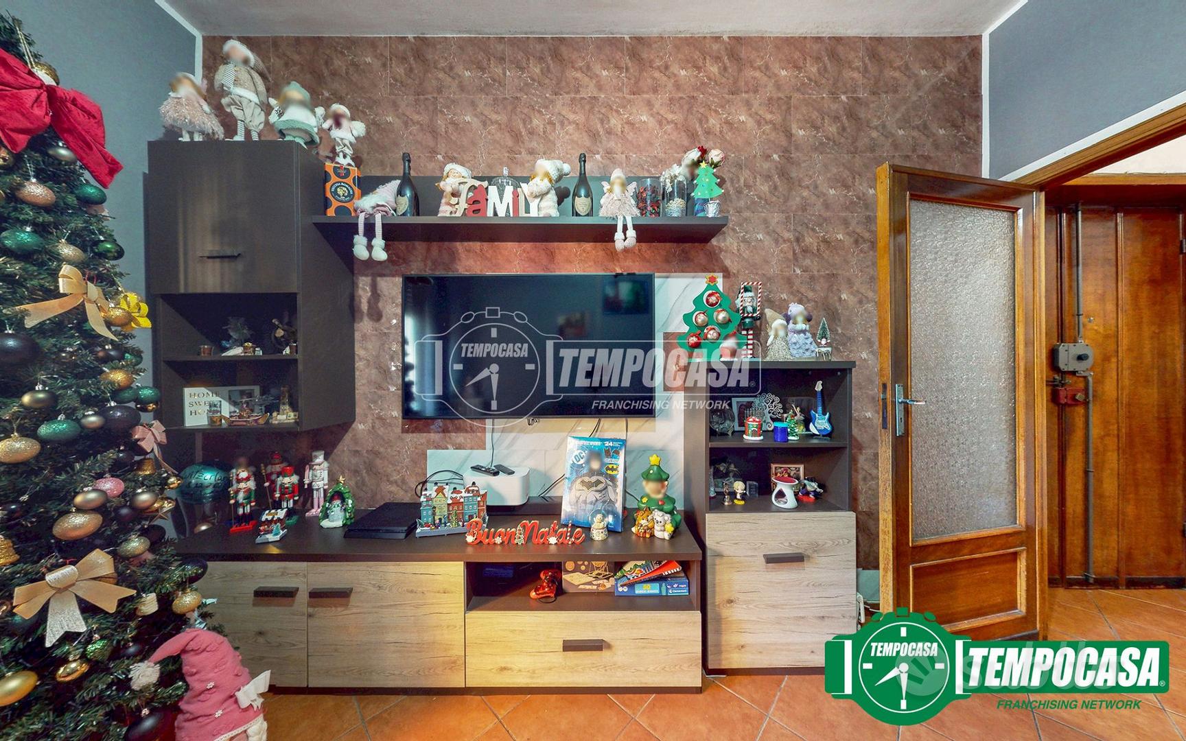 QUADRILOCALE AMPIO IN ZONA SERVITA! - Vista 2