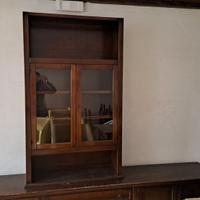 Credenza a vetrinetta