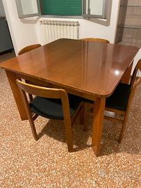 Tavolo allungabile