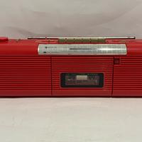 Radio cassette vintage Alpha-Tek rossa anni 70