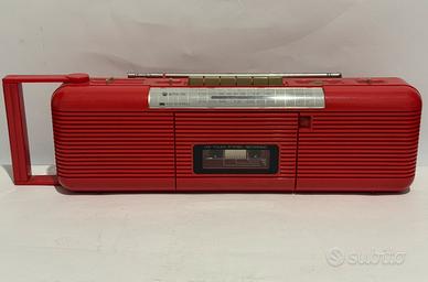 Radio cassette vintage Alpha-Tek rossa anni 70