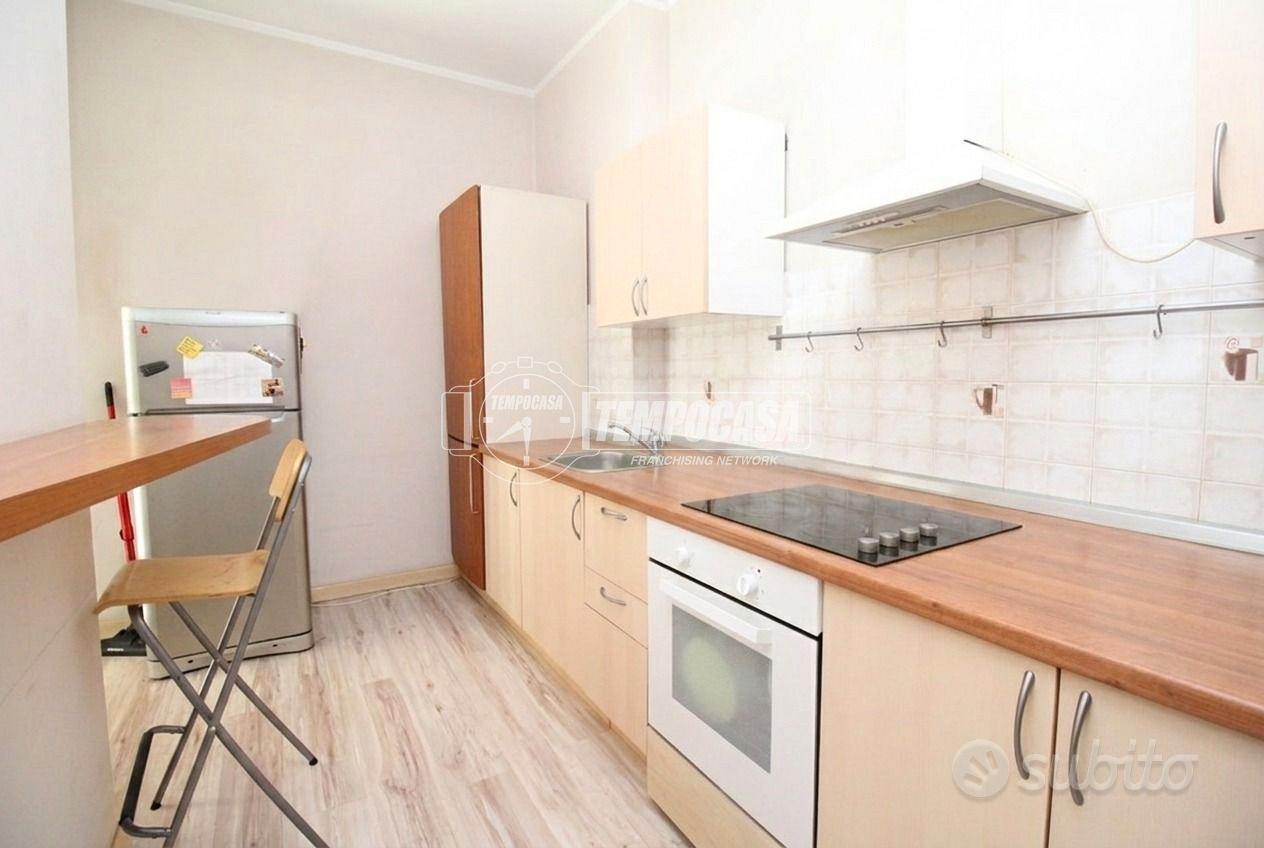 RISTRUTTURATO - CON ACCESSO INDIPENDENTE - PIANO T - Altro