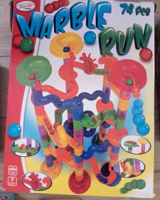 Cinque giochi. Prezzo per tutti insieme