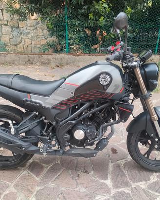 Benelli Leoncino 125