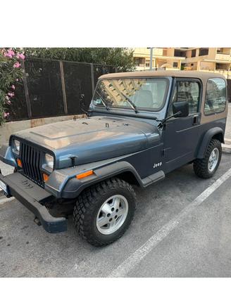 Jeep Wrangler YJ
