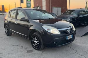 Dacia Sandero 1.4 8V GPL Lauréate