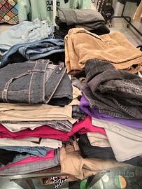 Vestiti stock vintage second hand
