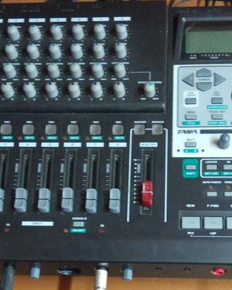 TASCAM registratore multitraccia 