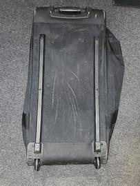 Borsone eastpak con rotelle