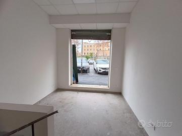 NEGOZIO A ROMA