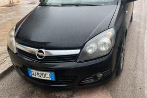 Opel astra gtc 2007