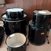 Batteria acustica Pearl Target Series