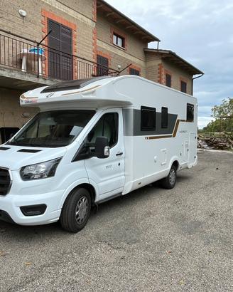 Camper semintegrale