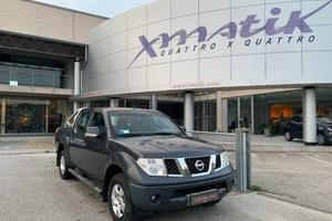 NISSAN Navara 2.5 dCi 4 porte Double Cab AUT. SO