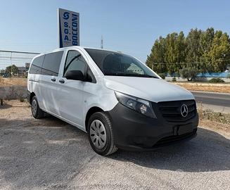 Mercedes Benz VITO