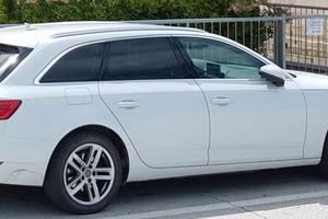 AUDI A4 QUATTRO 2.0 TDI 190 CV TRAZIONE INTEGRALE