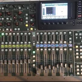 Behringer X32 Compact