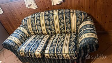 Divano a due posti