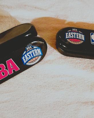 coppia di astucci vintage NBA