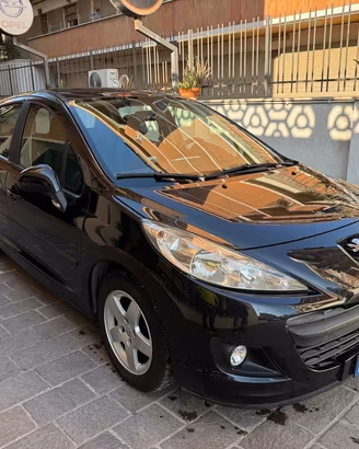 PEUGEOT 207 1.4 HDi 70cv 5 porte Energie Sport