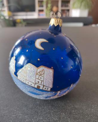 Boccia albero Natale in vetro dipinta a mano