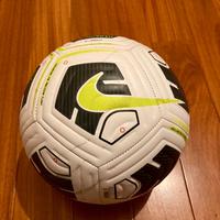 Pallone calcio Nike Accademy