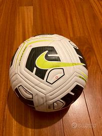 Pallone calcio Nike Accademy